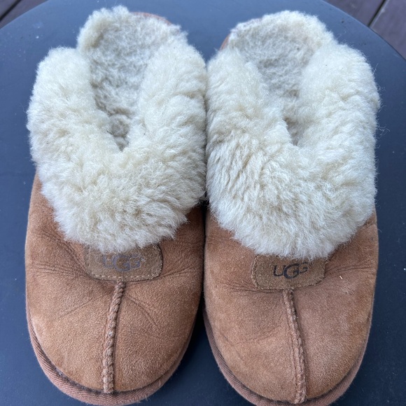 UGG COQUETTE CHESTNUT SUEDE SHEEPSKIN SLIP-ONS SLIPPERS SHOES SIZE US 8 - Picture 1 of 8